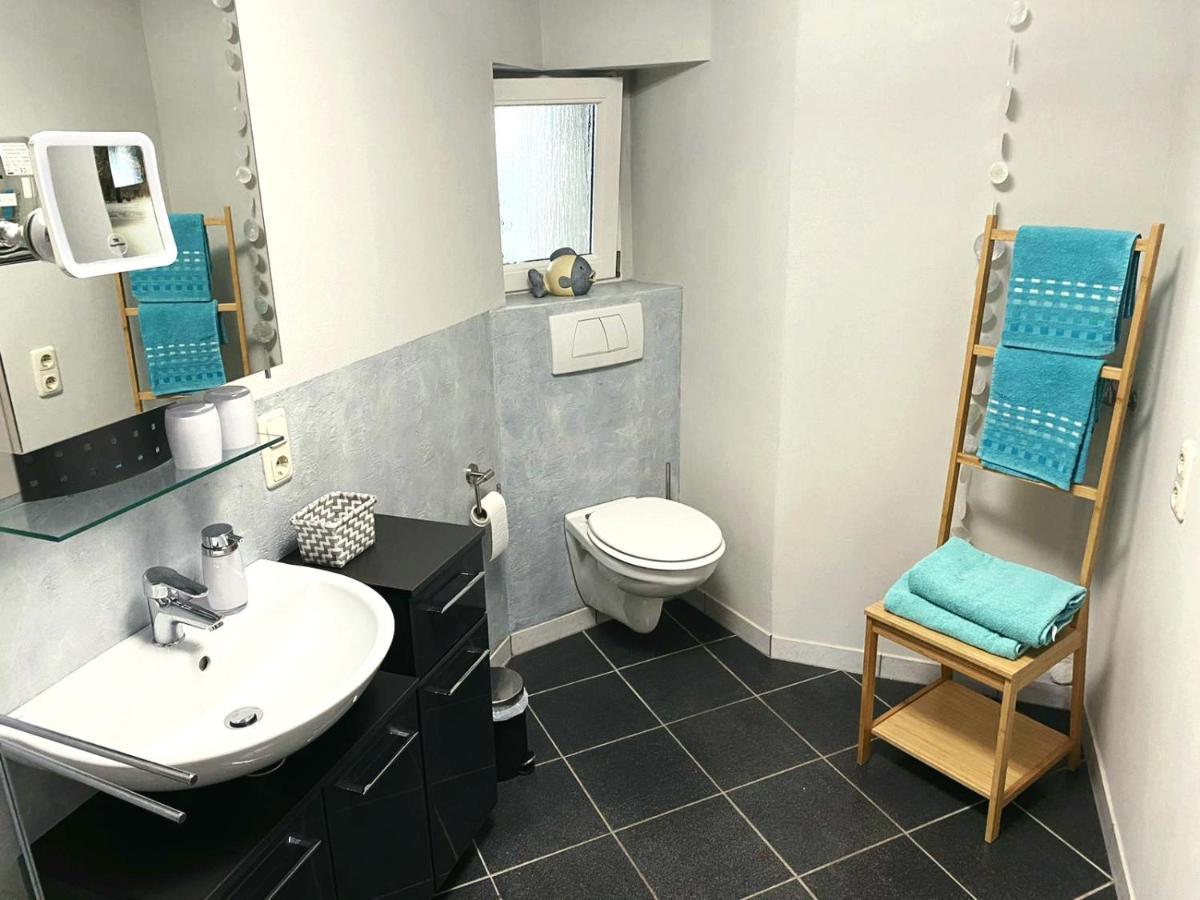 Apartment Schweich-Issel Familie Lentes Neu Renoviert Exteriör bild